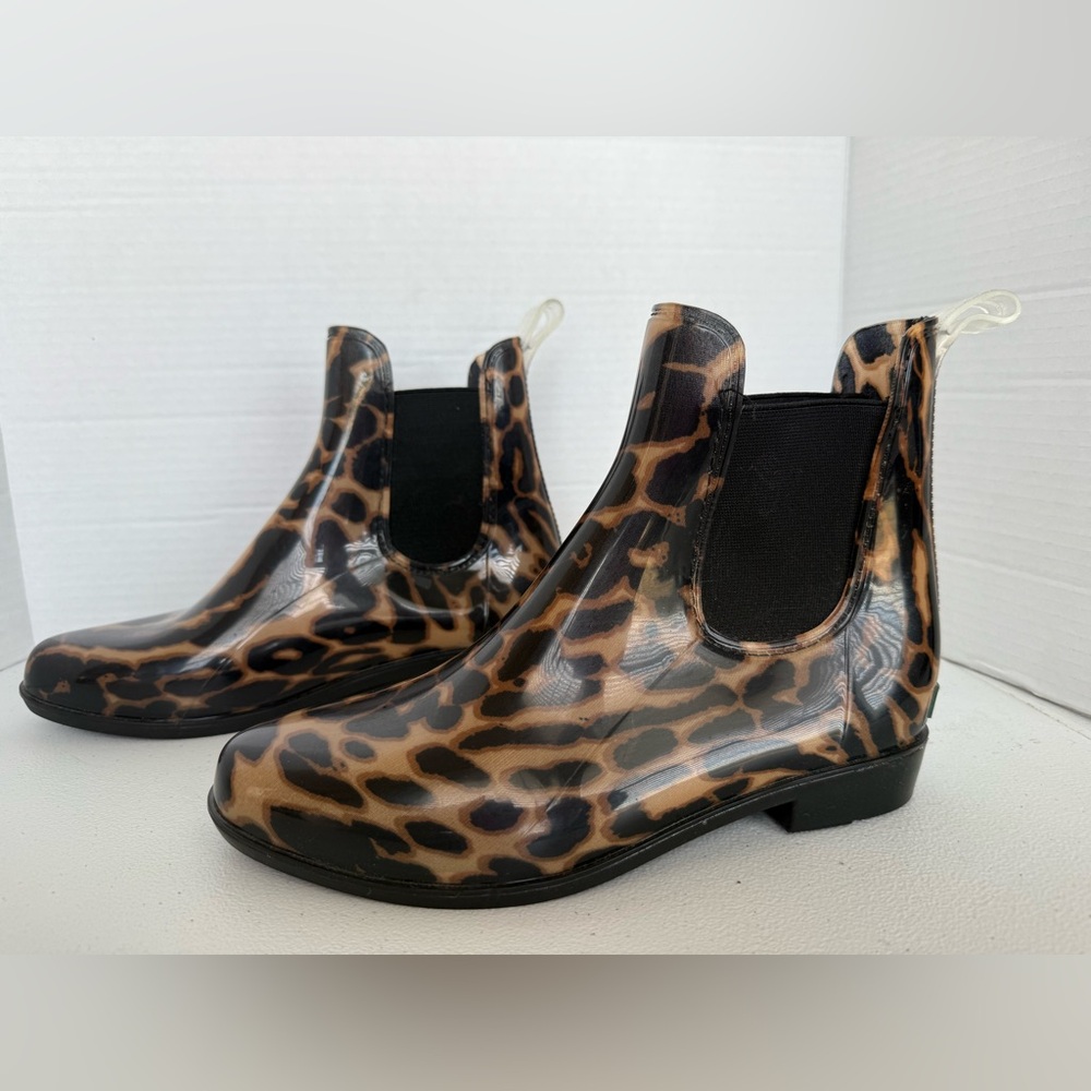 LAUREN RALPH LAUREN Cheetah Animal Print Rubber Ankle Rain Boots Women's Size 8